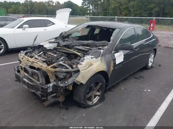 1G1ZB5ST3JF208113 2018 CHEVROLET MALIBU - Image 2