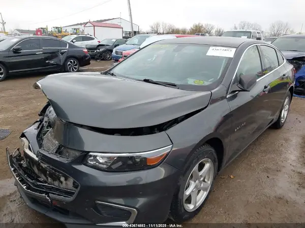 1G1ZB5ST3JF209410 2018 CHEVROLET MALIBU - Image 2
