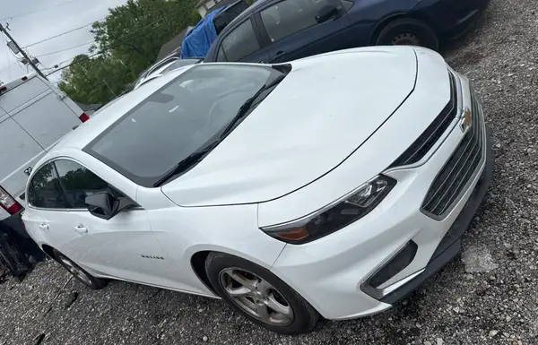1G1ZB5ST3JF210976 2018 CHEVROLET MALIBU - Image 1