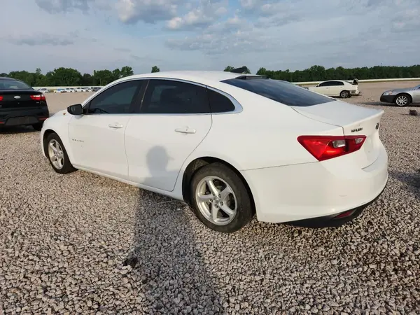 1G1ZB5ST3JF217667 2018 CHEVROLET MALIBU - Image 2