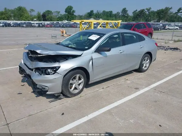 1G1ZB5ST3JF227535 2018 CHEVROLET MALIBU - Image 2