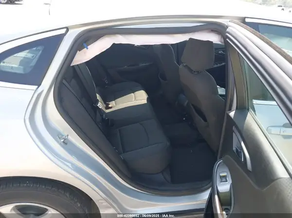 1G1ZB5ST3JF227535 2018 CHEVROLET MALIBU - Image 8