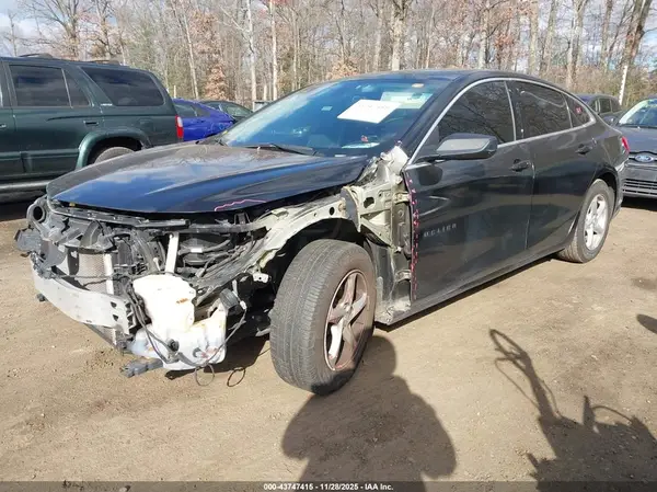 1G1ZB5ST3JF232962 2018 CHEVROLET MALIBU - Image 2