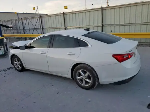 1G1ZB5ST3JF257327 2018 CHEVROLET MALIBU - Image 2