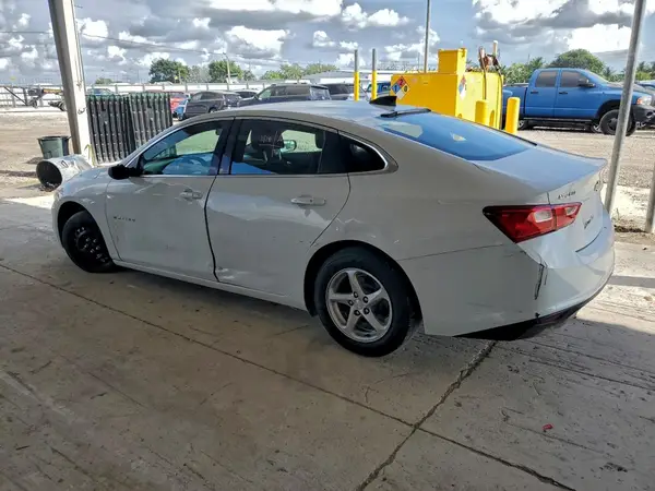 1G1ZB5ST3JF260339 2018 CHEVROLET MALIBU - Image 2