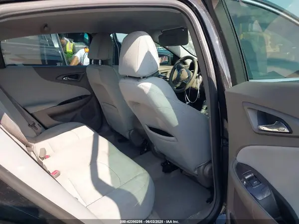 1G1ZB5ST3JF262124 2018 CHEVROLET MALIBU - Image 8