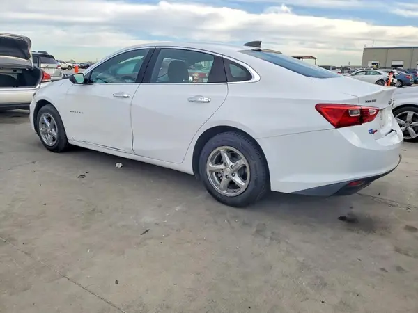 1G1ZB5ST3JF262706 2018 CHEVROLET MALIBU - Image 2