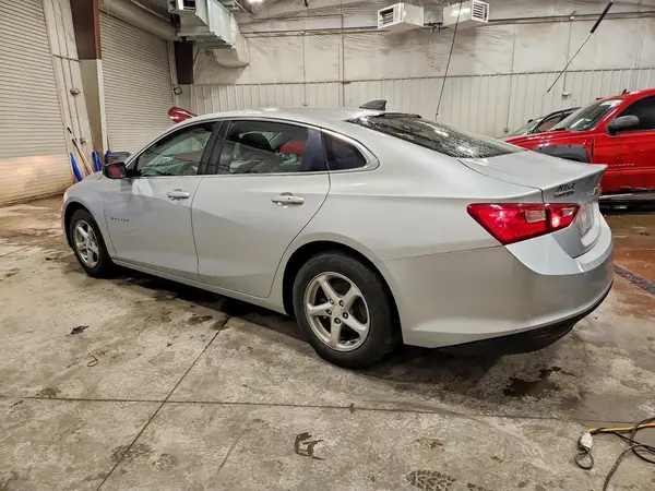1G1ZB5ST3JF278470 2018 CHEVROLET MALIBU - Image 2