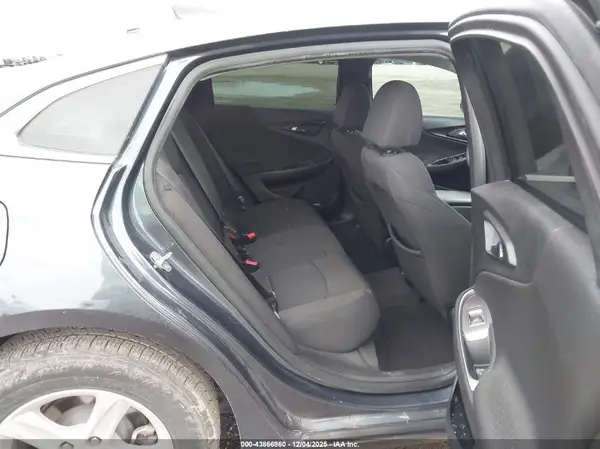 1G1ZB5ST3KF132023 2019 CHEVROLET MALIBU - Image 8