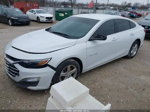 1G1ZB5ST3KF180444 2019 CHEVROLET MALIBU - Image 2
