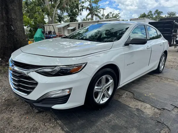 1G1ZB5ST3KF189533 2019 CHEVROLET MALIBU - Image 2