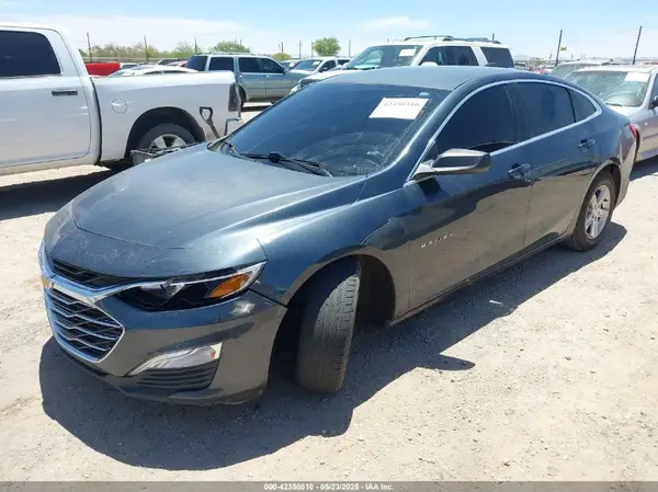 1G1ZB5ST3KF198197 2019 CHEVROLET MALIBU - Image 2