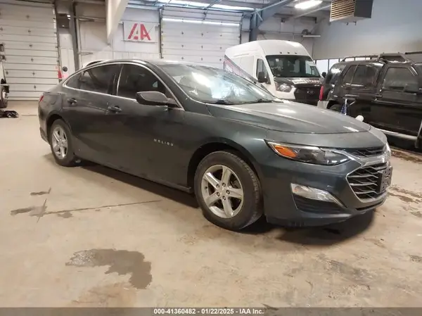 1G1ZB5ST3LF019285 2020 CHEVROLET MALIBU - Image 1