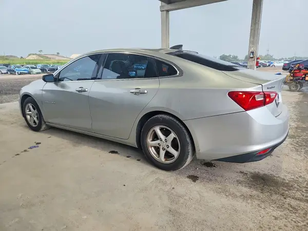 1G1ZB5ST4GF195915 2016 CHEVROLET MALIBU - Image 2