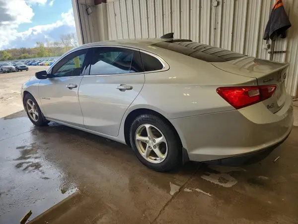 1G1ZB5ST4GF213796 2016 CHEVROLET MALIBU - Image 2