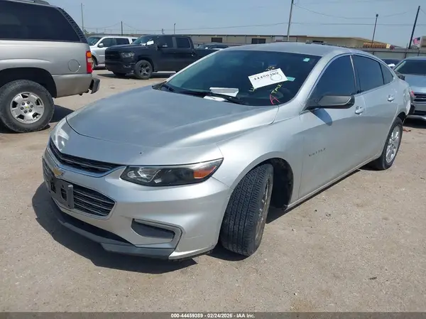 1G1ZB5ST4GF298204 2016 CHEVROLET MALIBU - Image 2