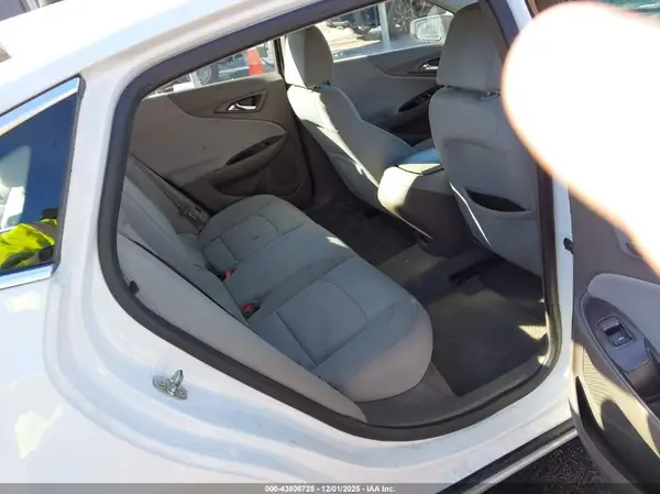 1G1ZB5ST4GF312585 2016 CHEVROLET MALIBU - Image 8