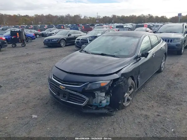 1G1ZB5ST4GF321867 2016 CHEVROLET MALIBU - Image 2
