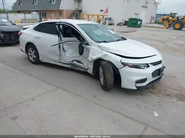 1G1ZB5ST4HF107771 2017 CHEVROLET MALIBU - Image 1