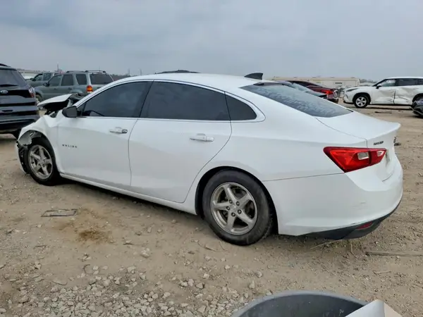 1G1ZB5ST4HF134307 2017 CHEVROLET MALIBU - Image 2