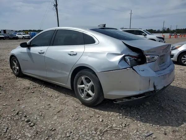 1G1ZB5ST4HF136087 2017 CHEVROLET MALIBU - Image 2