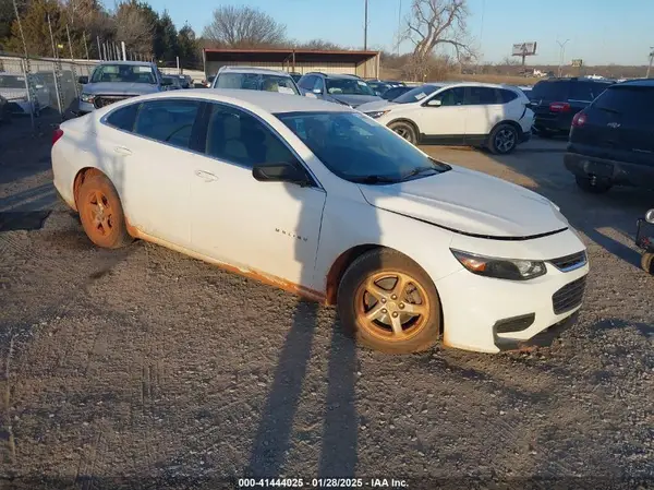 1G1ZB5ST4HF137188 2017 CHEVROLET MALIBU - Image 1