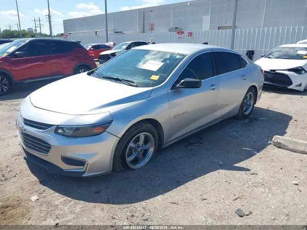 1G1ZB5ST4HF139104 2017 CHEVROLET MALIBU - Image 2