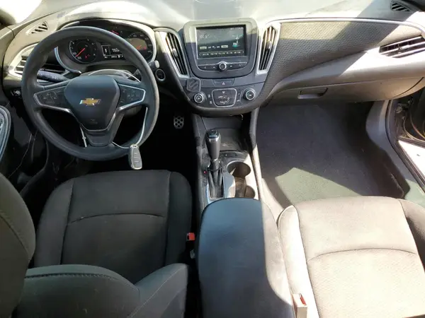 1G1ZB5ST4HF140477 2017 CHEVROLET MALIBU - Image 8