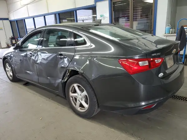1G1ZB5ST4HF144335 2017 CHEVROLET MALIBU - Image 2