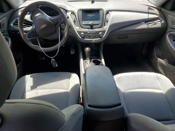 1G1ZB5ST4HF145646 2017 CHEVROLET MALIBU - Image 8