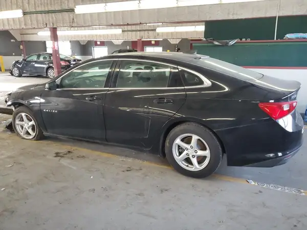 1G1ZB5ST4HF145789 2017 CHEVROLET MALIBU - Image 2