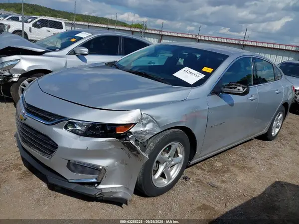 1G1ZB5ST4HF151916 2017 CHEVROLET MALIBU - Image 2
