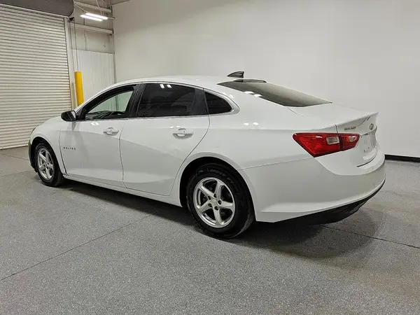 1G1ZB5ST4HF180008 2017 CHEVROLET MALIBU - Image 2