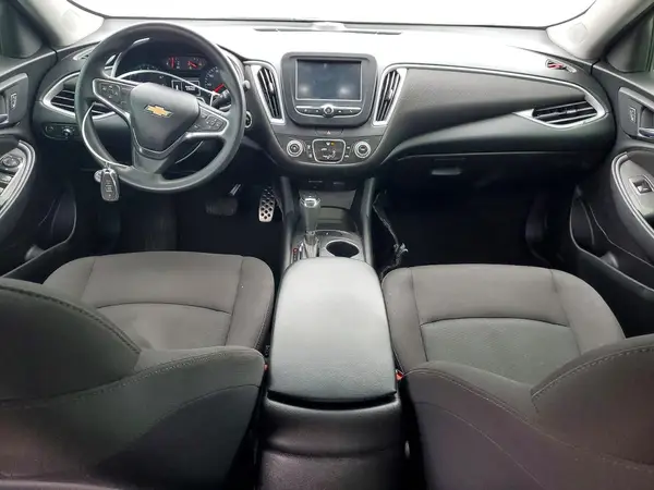 1G1ZB5ST4HF186374 2017 CHEVROLET MALIBU - Image 8
