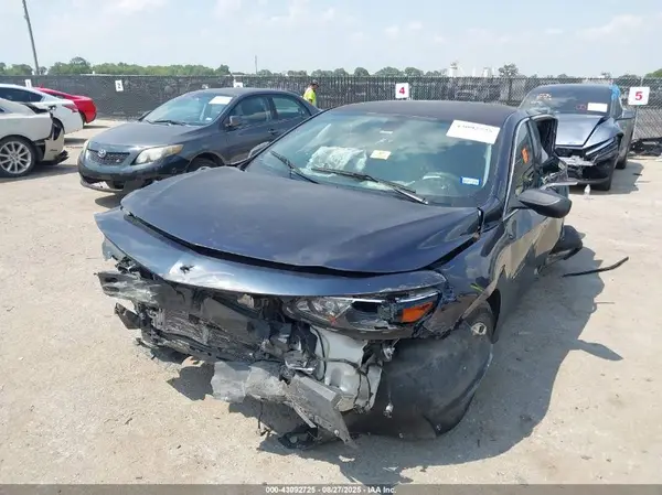 1G1ZB5ST4HF188383 2017 CHEVROLET MALIBU - Image 2
