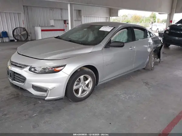 1G1ZB5ST4HF201780 2017 CHEVROLET MALIBU - Image 2