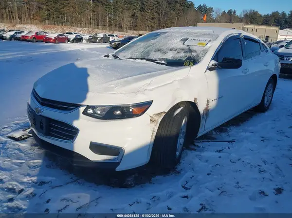 1G1ZB5ST4HF209068 2017 CHEVROLET MALIBU - Image 2