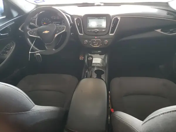 1G1ZB5ST4HF211872 2017 CHEVROLET MALIBU - Image 8