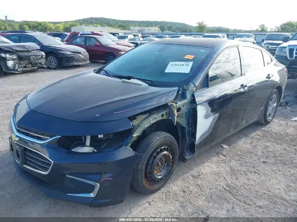 1G1ZB5ST4HF215257 2017 CHEVROLET MALIBU - Image 2