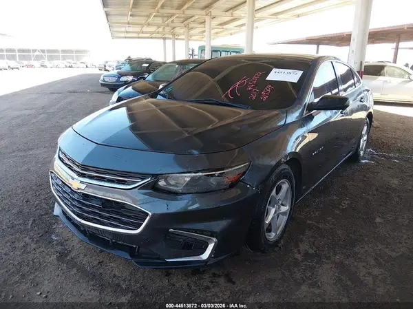 1G1ZB5ST4HF219504 2017 CHEVROLET MALIBU - Image 2