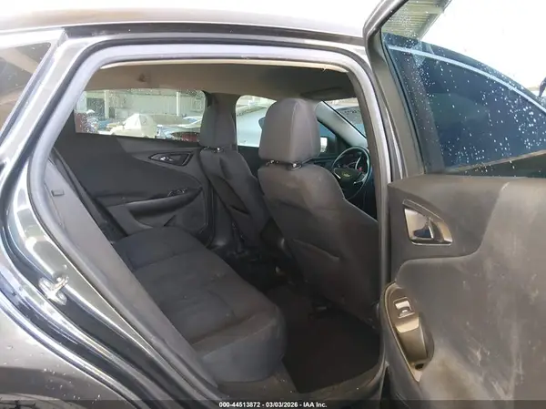 1G1ZB5ST4HF219504 2017 CHEVROLET MALIBU - Image 8