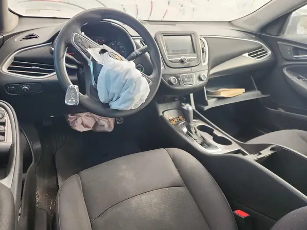 1G1ZB5ST4HF225643 2017 CHEVROLET MALIBU - Image 8