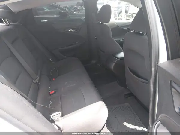 1G1ZB5ST4HF250140 2017 CHEVROLET MALIBU - Image 8