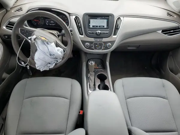 1G1ZB5ST4HF255015 2017 CHEVROLET MALIBU - Image 8