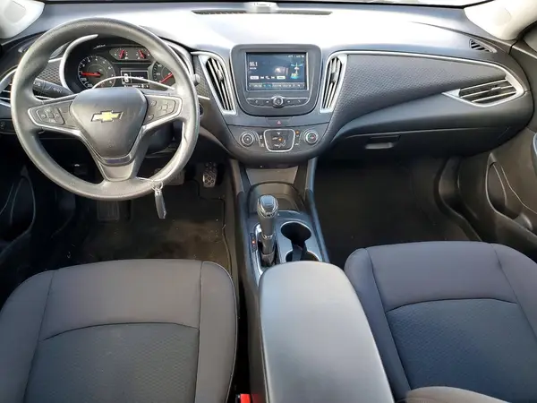 1G1ZB5ST4HF266547 2017 CHEVROLET MALIBU - Image 8