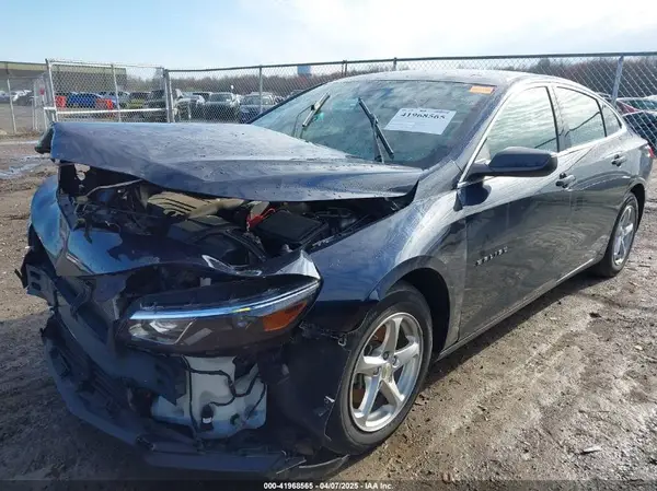 1G1ZB5ST4HF271876 2017 CHEVROLET MALIBU - Image 2