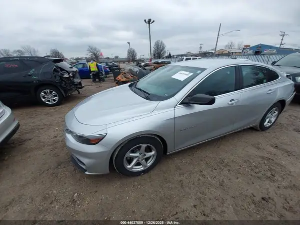 1G1ZB5ST4HF274535 2017 CHEVROLET MALIBU - Image 2