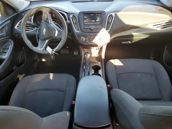 1G1ZB5ST4HF275944 2017 CHEVROLET MALIBU - Image 8