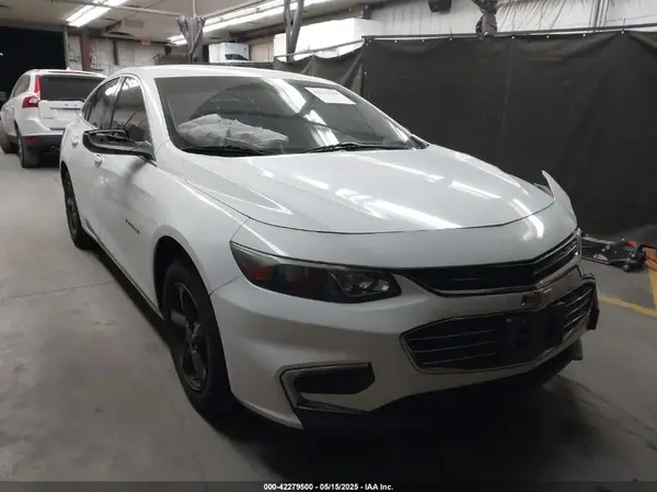 1G1ZB5ST4HF281498 2017 CHEVROLET MALIBU - Image 1