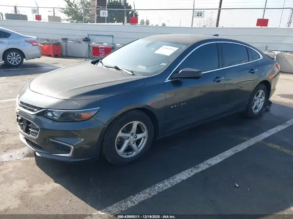1G1ZB5ST4HF281954 2017 CHEVROLET MALIBU - Image 2